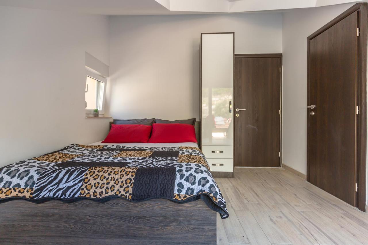 Appartamento Ferdo 2 Makarska Esterno foto